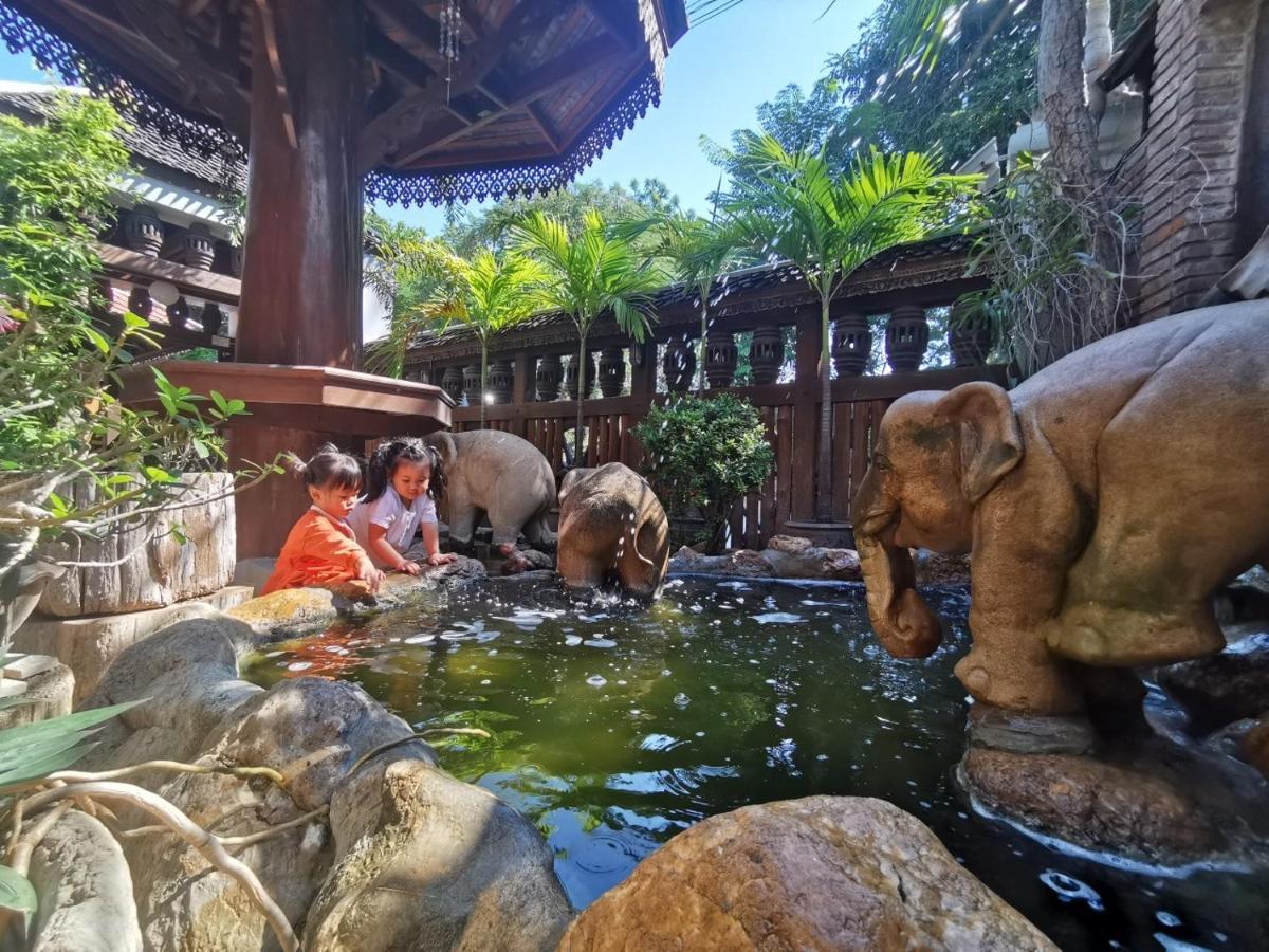 Baanthep Antique Homestay Phrae Exterior photo