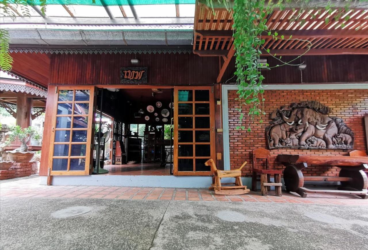 Baanthep Antique Homestay Phrae Exterior photo
